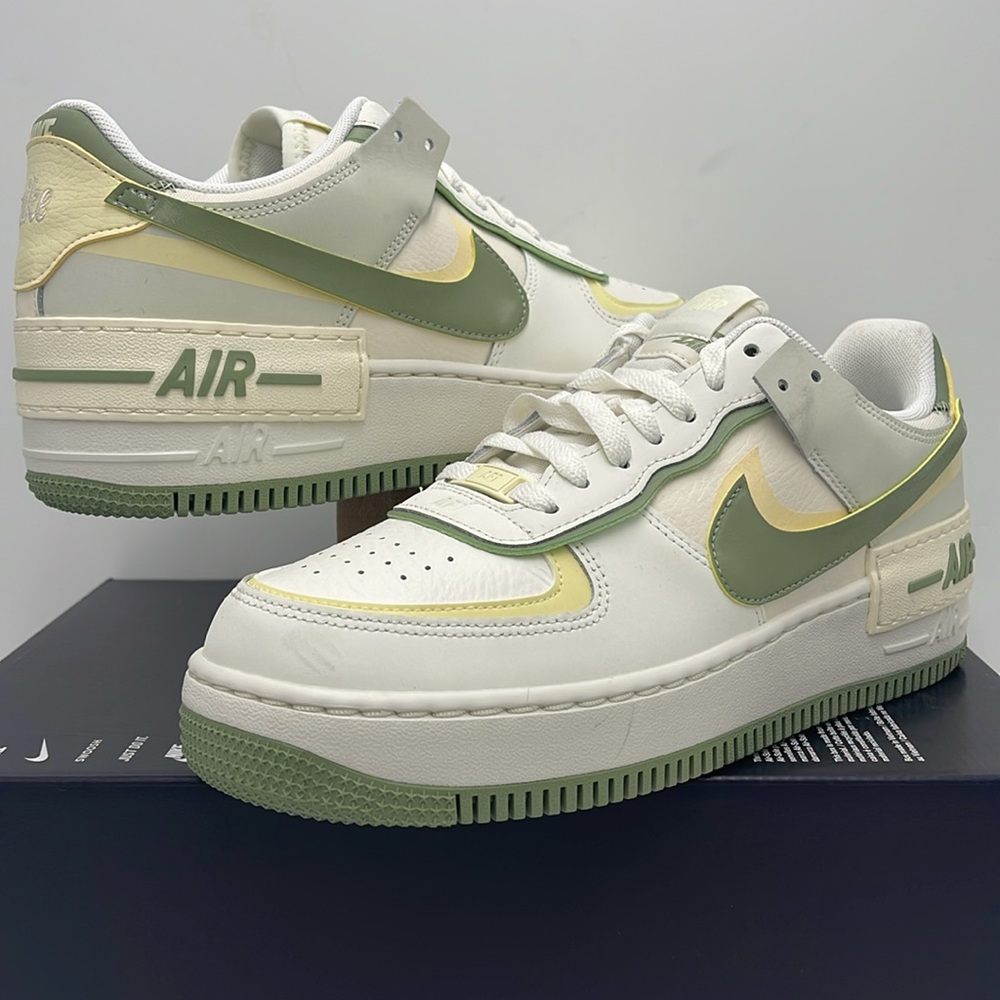 Nike Air Force 1 Shadow
Women's Shoes - Picture 7 of 16